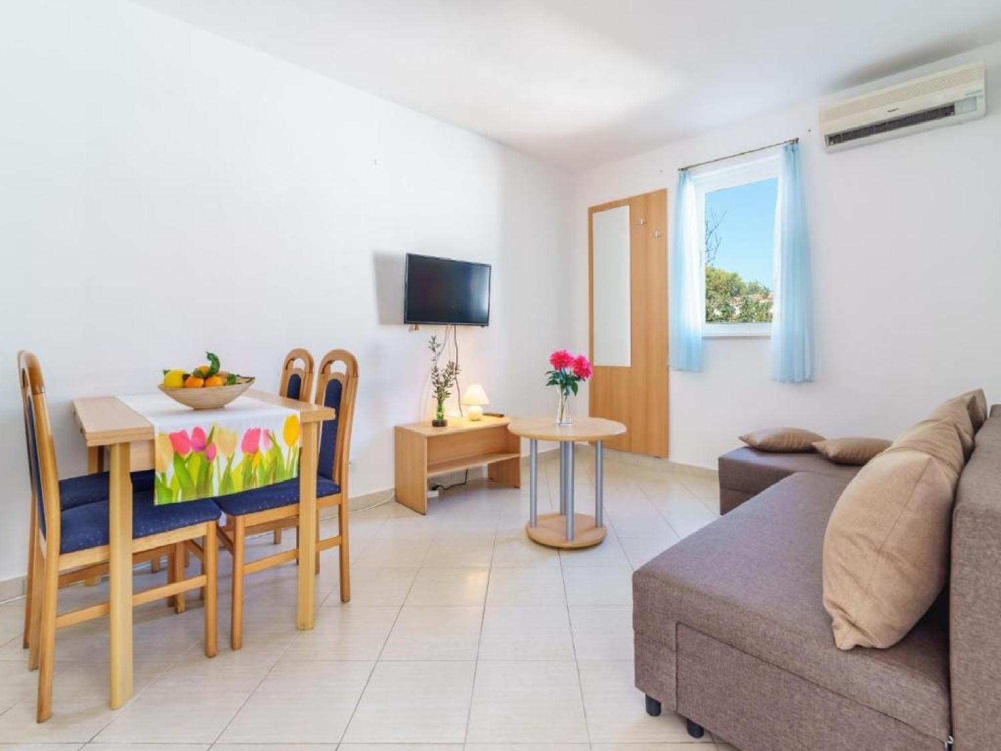 Lumbarda Resort Apartments الغرفة الصورة